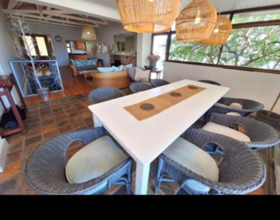 To Let 4 Bedroom Property for Rent in Onrus Western Cape